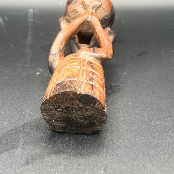 Vintage 1970s Wooden Hand Carved African Unity Globe Statue - Picture 3 of 4